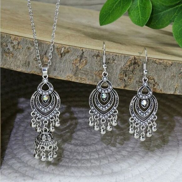 3pcs/set Rhinestone Decor
Jhumka Jewelry Set - Picture 7 of 16